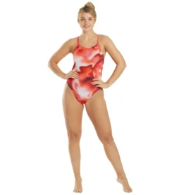 Nike Women's Amp Axis Modern Cut-Out One Piece Swimsuit 8 Nike Women's Amp Axis Modern Cut-Out One Piece Swimsuit -Speede Trendy 5665973207208 universityred 4a