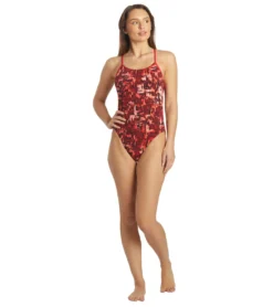 Nike Women's HydraStrong Fire Cut Out One Piece Swimsuit 8 Nike Women's HydraStrong Fire Cut Out One Piece Swimsuit -Speede Trendy 5677666664616 universityred 4a