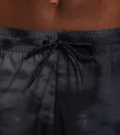 Nike Men's Floral Fade Swim Trunks -Speede Trendy 7761619386536 black 5a